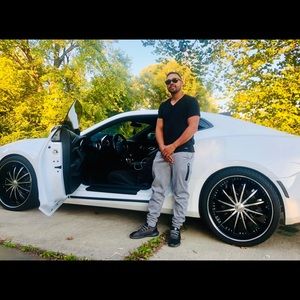 Meet your Posher, Anthony